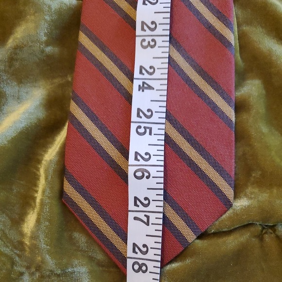 Robert Talbott striped silk and wool blend men's necktie - Picture 2 of 10